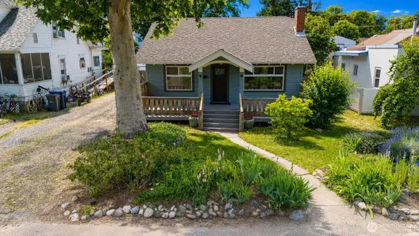 123 Riverfront Drive, Cashmere, WA 98815
