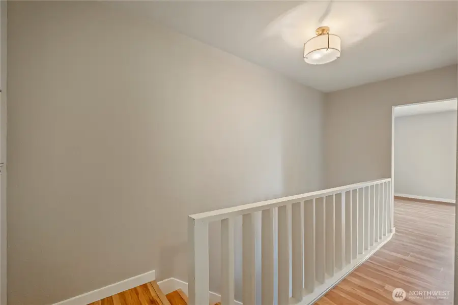 953 23rd Avenue, Seattle, WA 98122 - #3