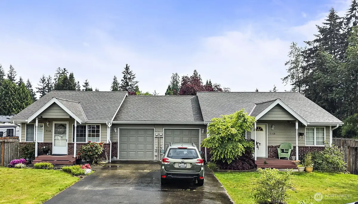 916 40th Avenue Sw, Puyallup, WA 98373 - #1