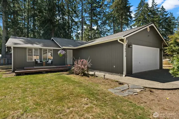 16015 10th Avenue E, Tacoma, WA 98445