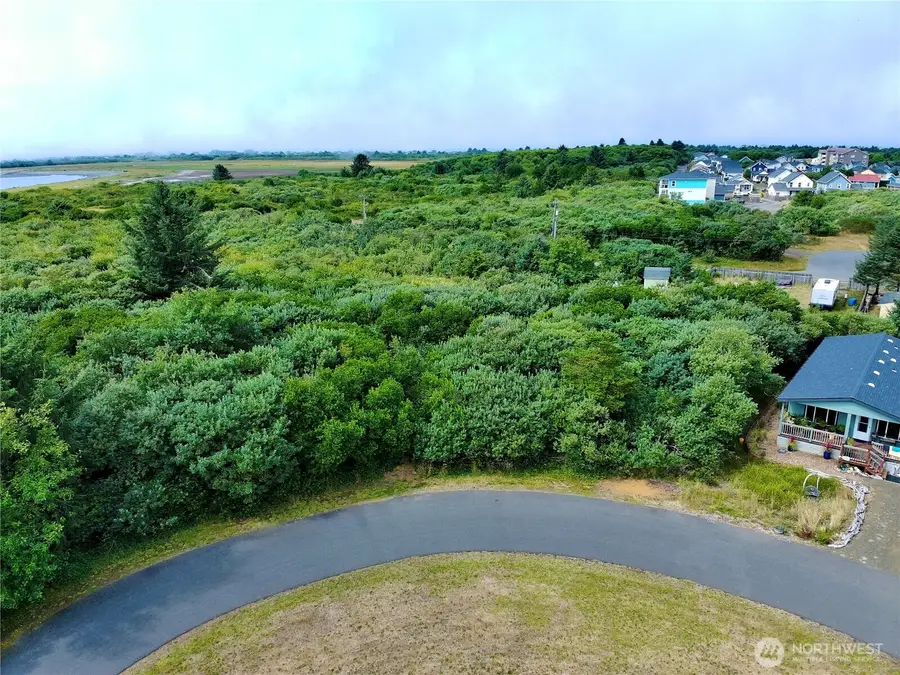 125 Beachwood Loop Se #11, Ocean Shores, WA 98569 - #2