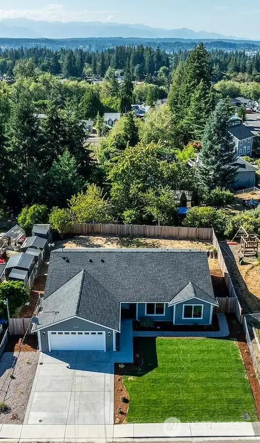 2586 Lincoln Avenue Se, Port Orchard, WA 98366 - #2
