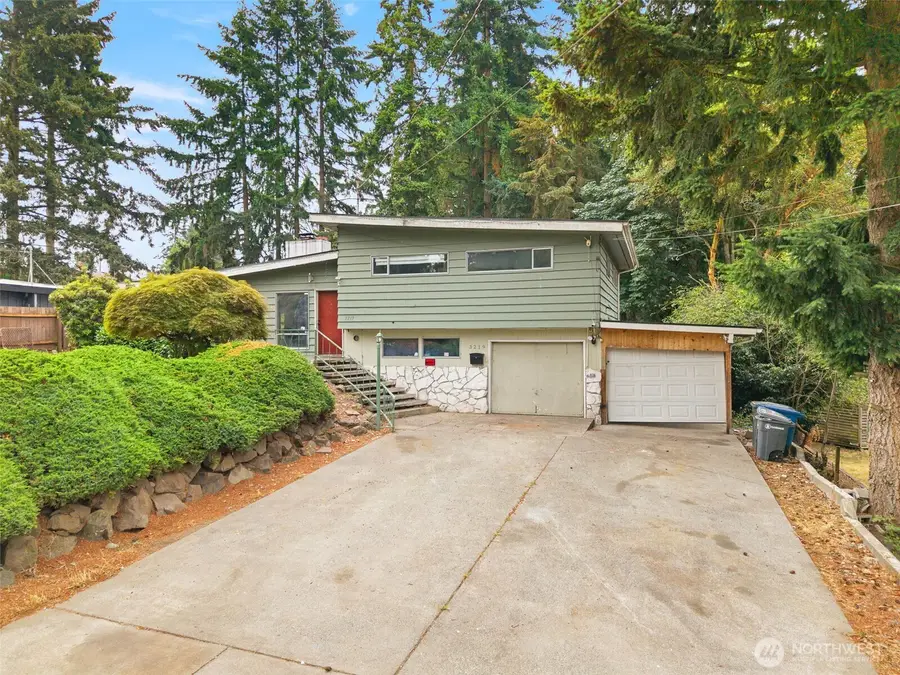 3219 S 166th Street, Seatac, WA 98188 - #2
