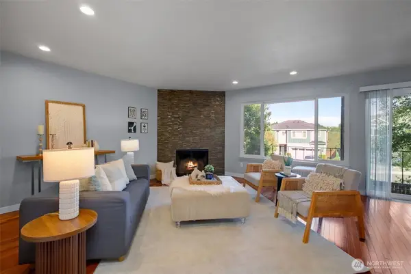 17430 Ambaum Boulevard S #8, Seattle, WA 98148