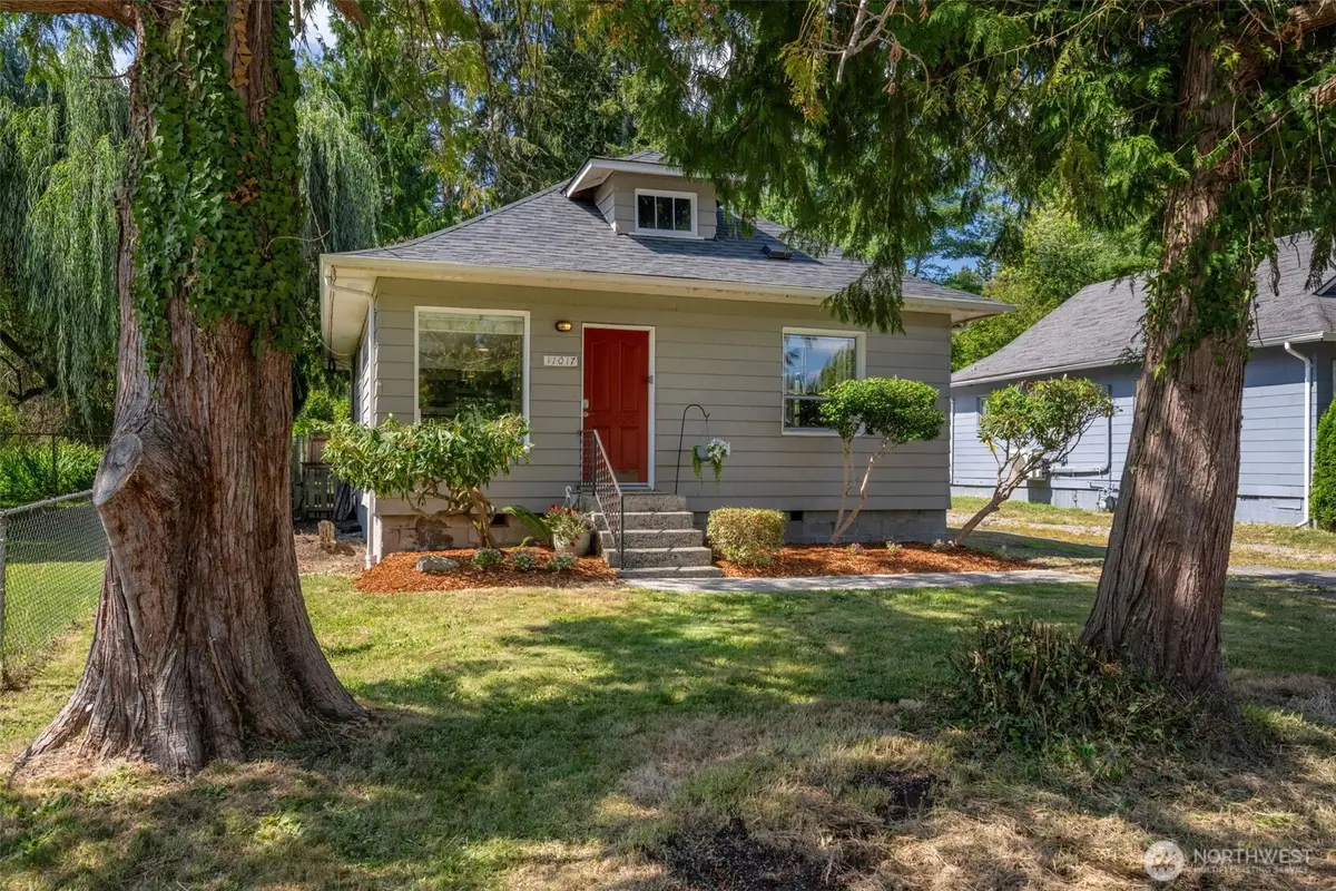 11017 31st Avenue Ne, Seattle, WA 98125 - #1