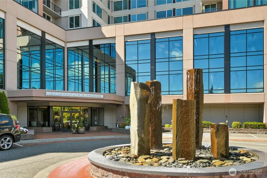 177 107th Avenue Ne #809, Bellevue, WA 98004 - #2