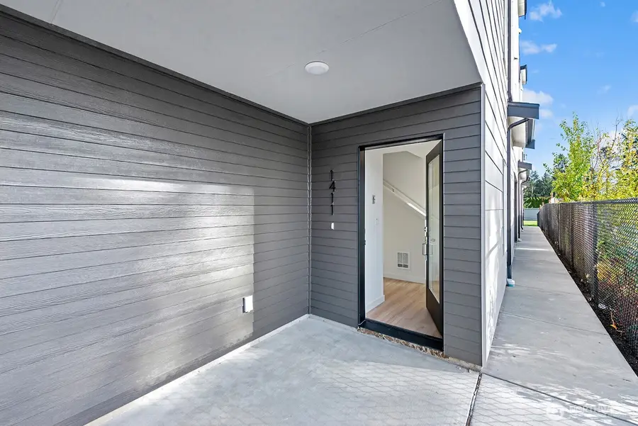 1411 SW 111th Lane, Seattle, WA 98164 - #2