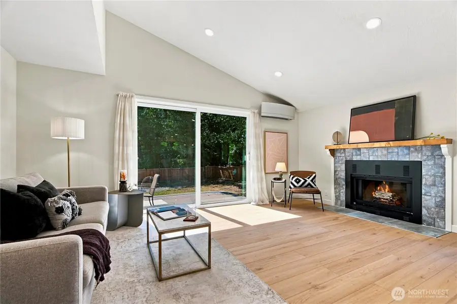 13430 33rd Place W #Unit B, Lynnwood, WA 98087 - #3