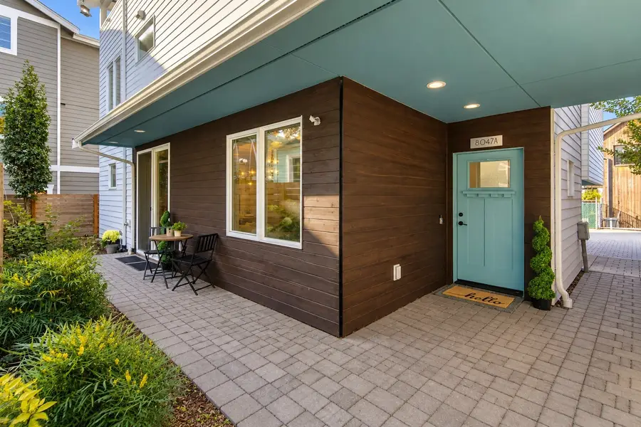 8047 14th Avenue Nw #A, Seattle, WA 98117 - #2