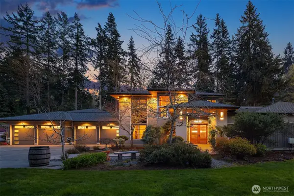 11303 S Dogwood Lane, Woodway, WA 98020