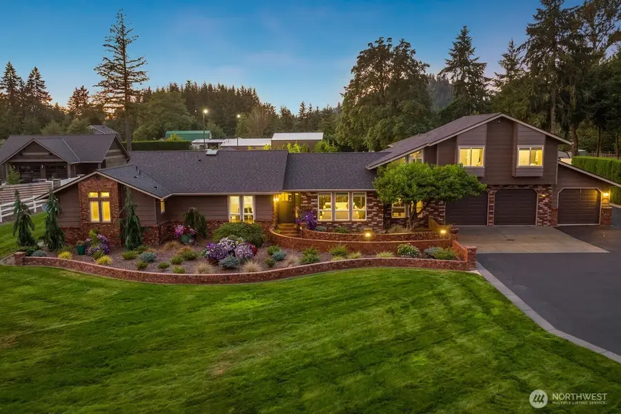 109 Bond Road, Castle Rock, WA 98611 - #2