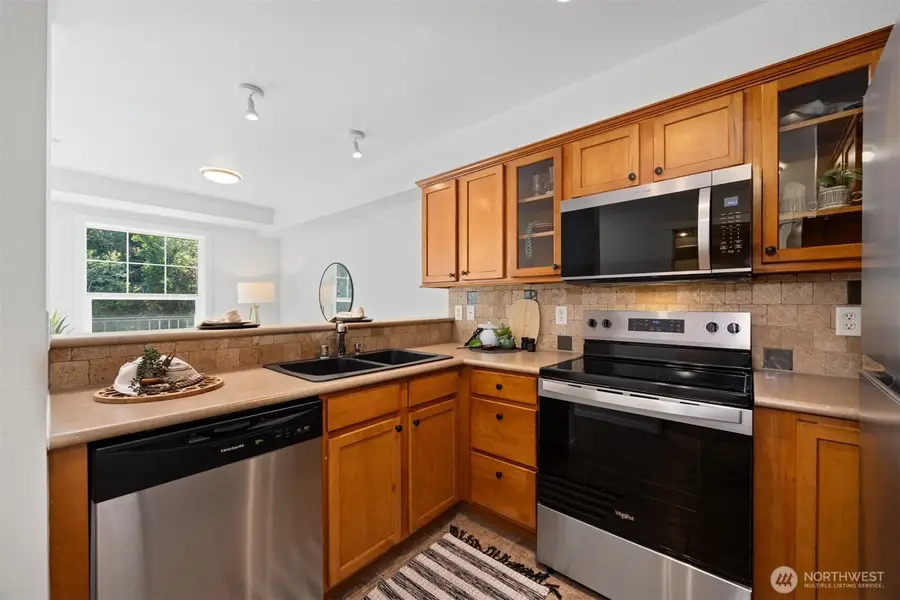690 32nd Street #B412, Bellingham, WA 98225 - #3