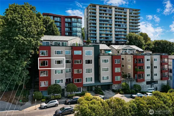 524 6th Avenue W #302, Seattle, WA 98119
