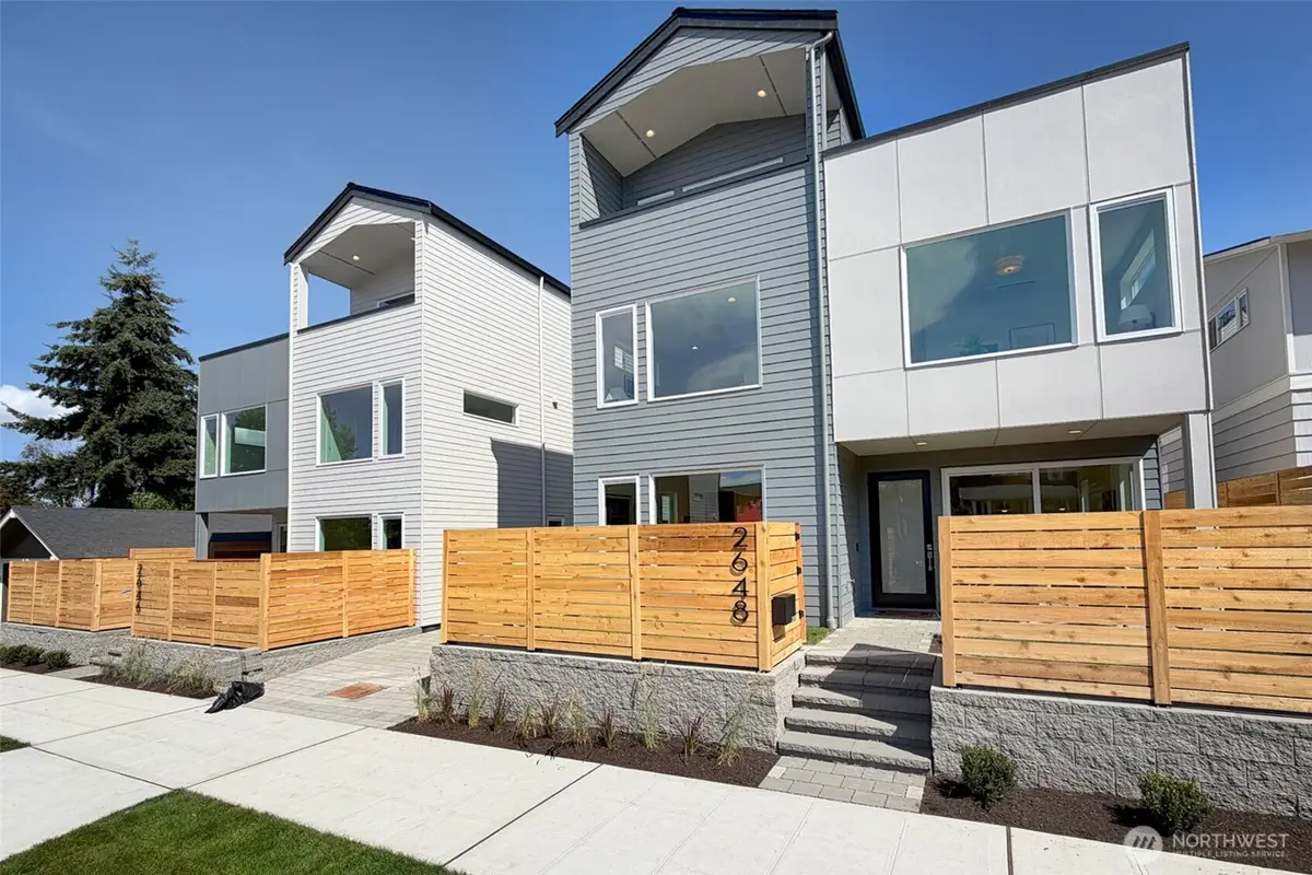 2646 41st Avenue Sw #D, Seattle, WA 98116 - #1
