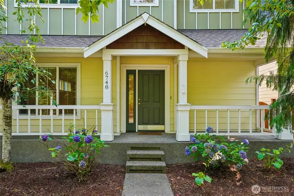6748 Radiance Boulevard E, Fife, WA 98424