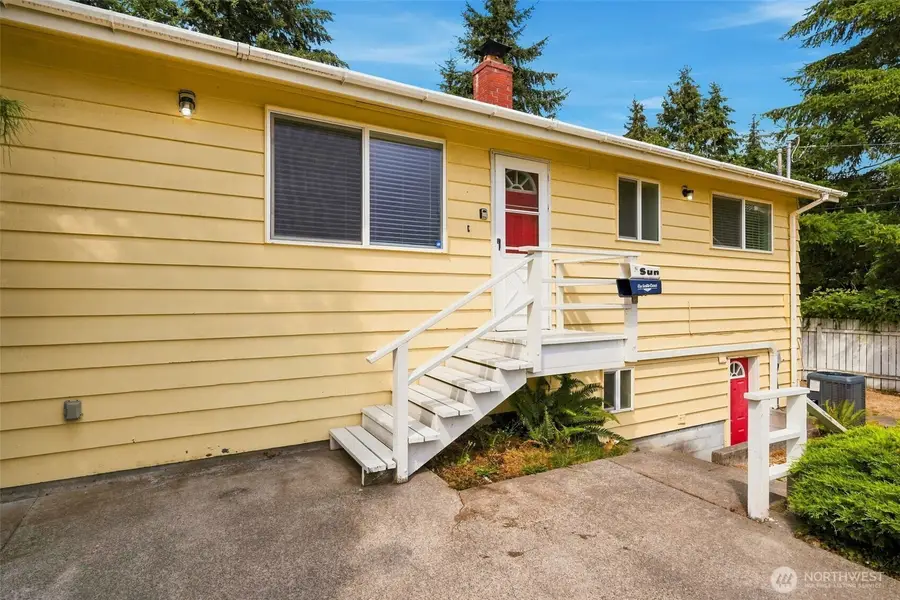 3221 Quatermass Avenue Ne, Bremerton, WA 98310 - #2