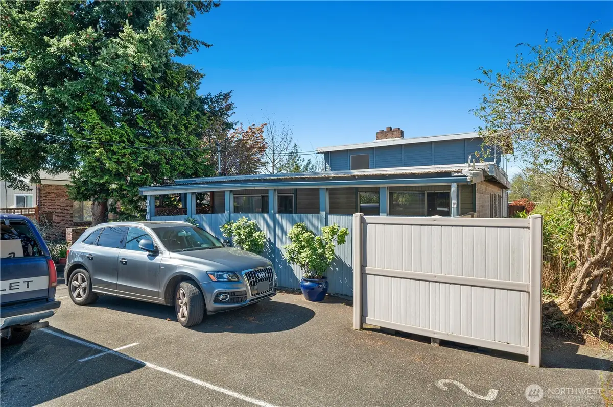 318 3rd Avenue S, Edmonds, WA 98026 - #1