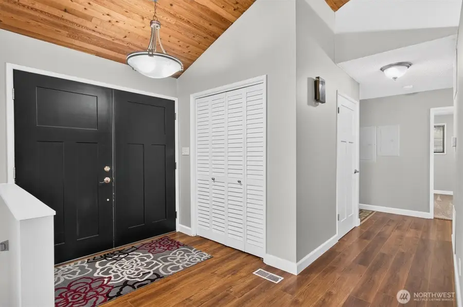 48 Clover Street, Cathlamet, WA 98612 - #2