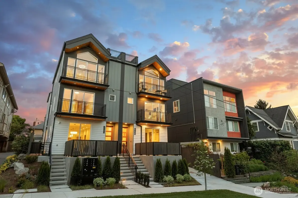 4416 Corliss Avenue N, Seattle, WA 98103 - #1