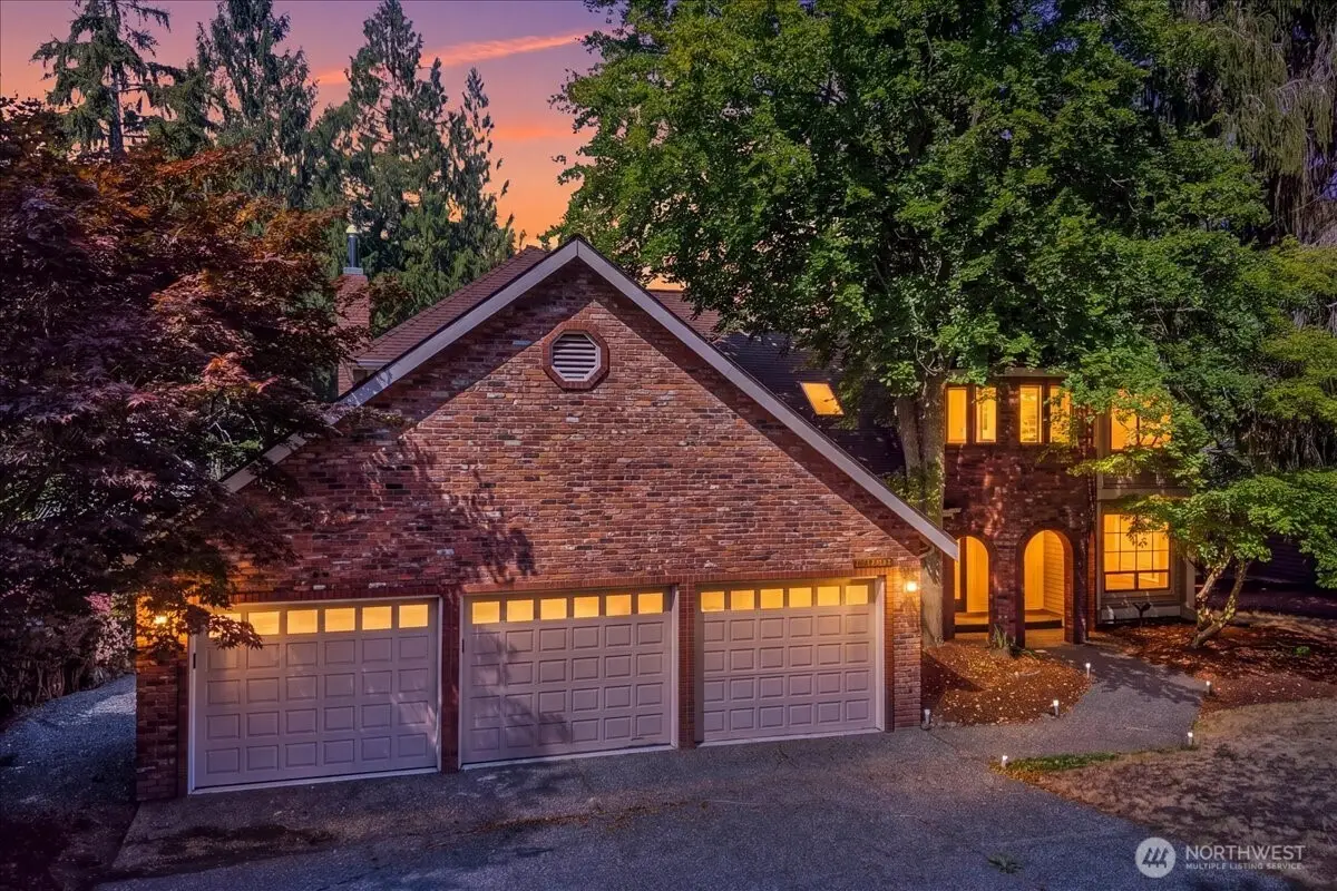 14037 205th Avenue Ne, Woodinville, WA 98077 - #1