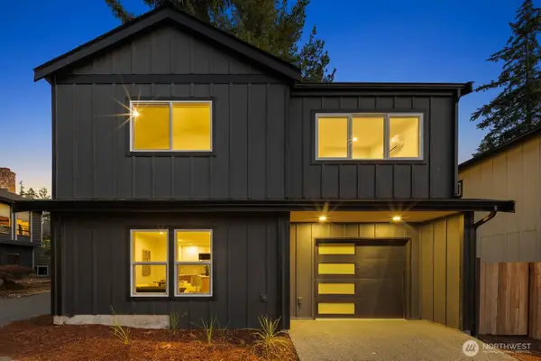 12040 5th Avenue Ne, Seattle, WA 98125