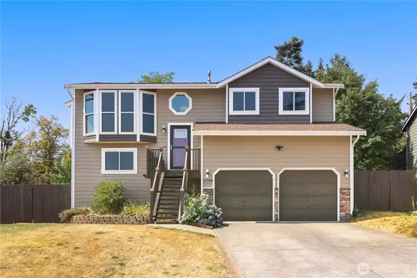 27708 74th Avenue Nw, Stanwood, WA 98292