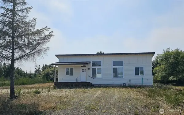 943 Silver King Avenue Se, Ocean Shores, WA 98569