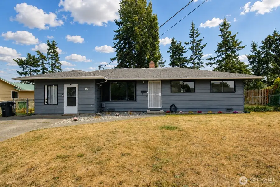 49 8th Avenue, Oak Harbor, WA 98277 - #3