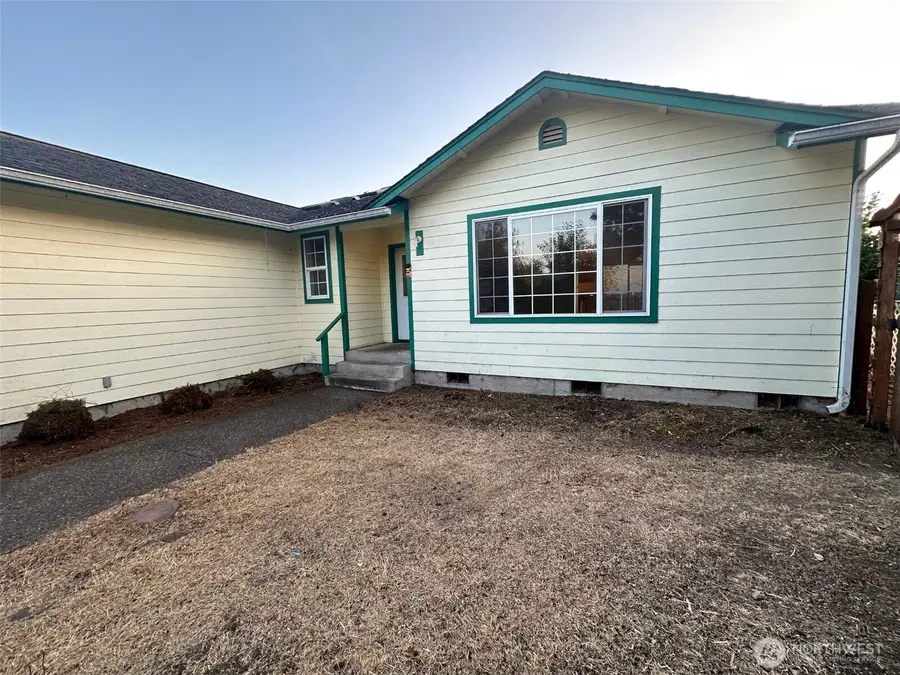 2111 Laurel St, Shelton, WA 98584 - #3
