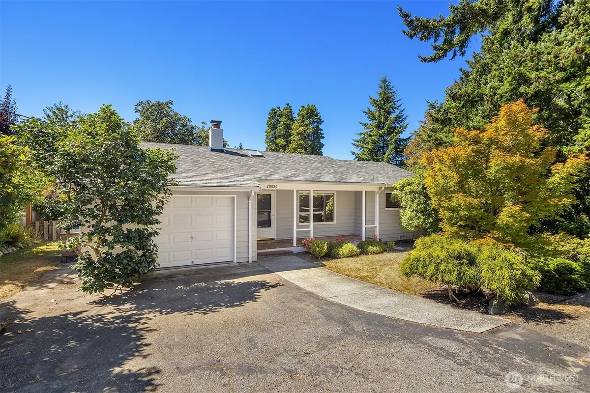 20820 Hillcrest Place, Edmonds, WA 98026 - #1