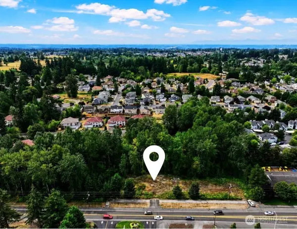24211 132nd Ave Se #2, Kent, WA 98042