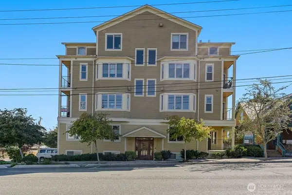 1215 Lawrence Street #202, Port Townsend, WA 98368