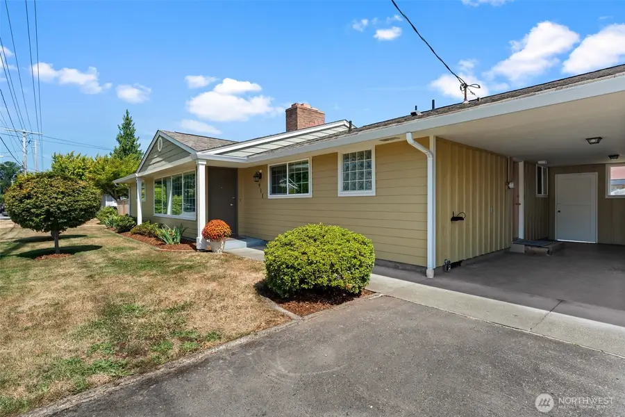 911 11th Street Nw, Puyallup, WA 98371 - #2