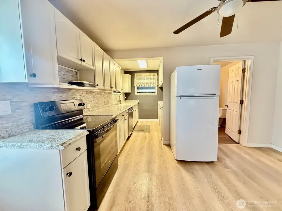 414 S 4th St., Dayton, WA 99328 - #3