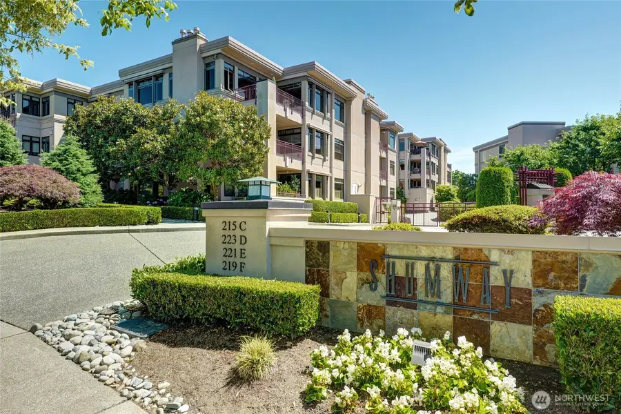 219 5th Avenue S #F304, Kirkland, WA 98033 - #2