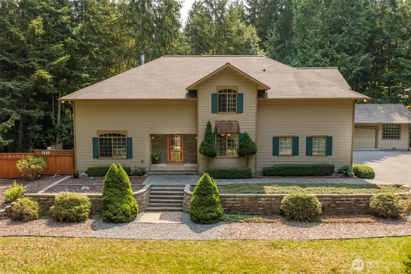 303 Buck Loop Road, Sequim, WA 98382