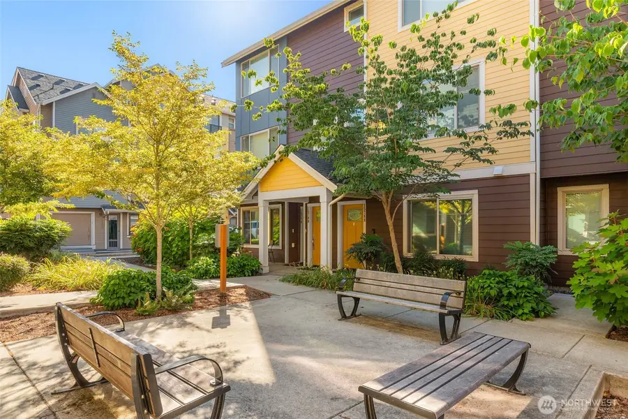 15790 NE 14th Alley, Bellevue, WA 98008 - #2