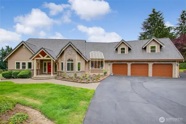 14801 136th Avenue E, Puyallup, WA 98374