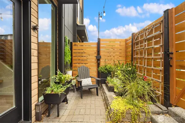 2429 NW 64th Street #A, Seattle, WA 98107