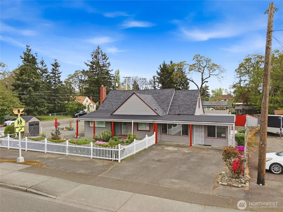 6323 100th Street Sw, Lakewood, WA 98499 - #2