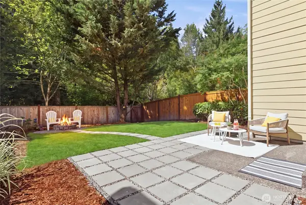 8303 233rd Place Ne, Redmond, WA 98053