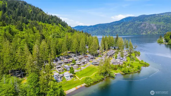 990 S Lake Whatcom Boulevard #36, Sedro Woolley, WA 98284