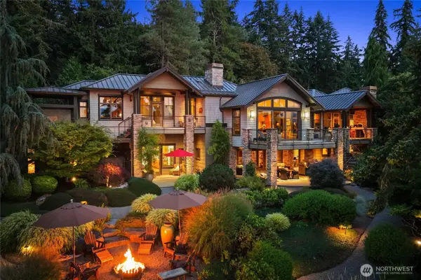 10458 Seabeck Highway Nw, Seabeck, WA 98380