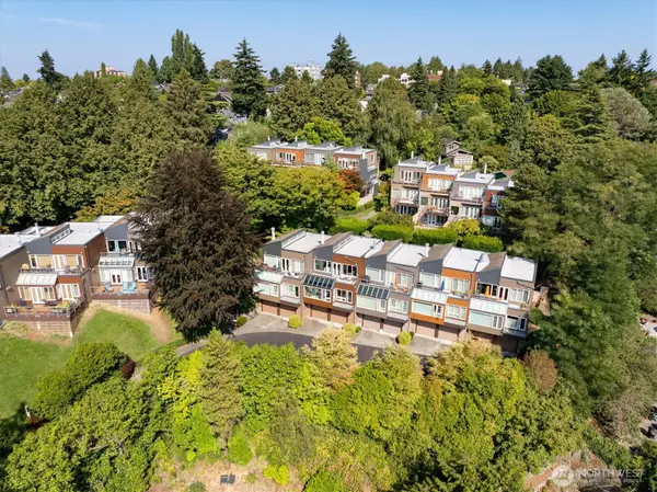 101 NW 58th Street #12, Seattle, WA 98107
