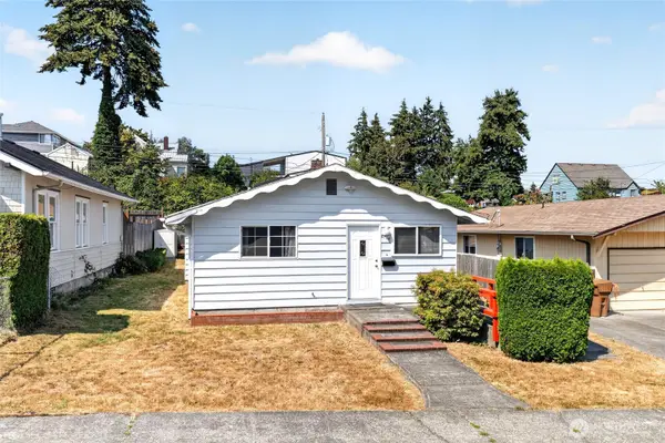 4726 N Ferdinand St, Tacoma, WA 98407