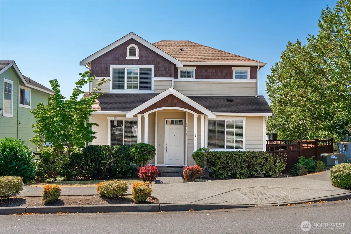 16901 Woodside Drive Se, Renton, WA 98058 - #1