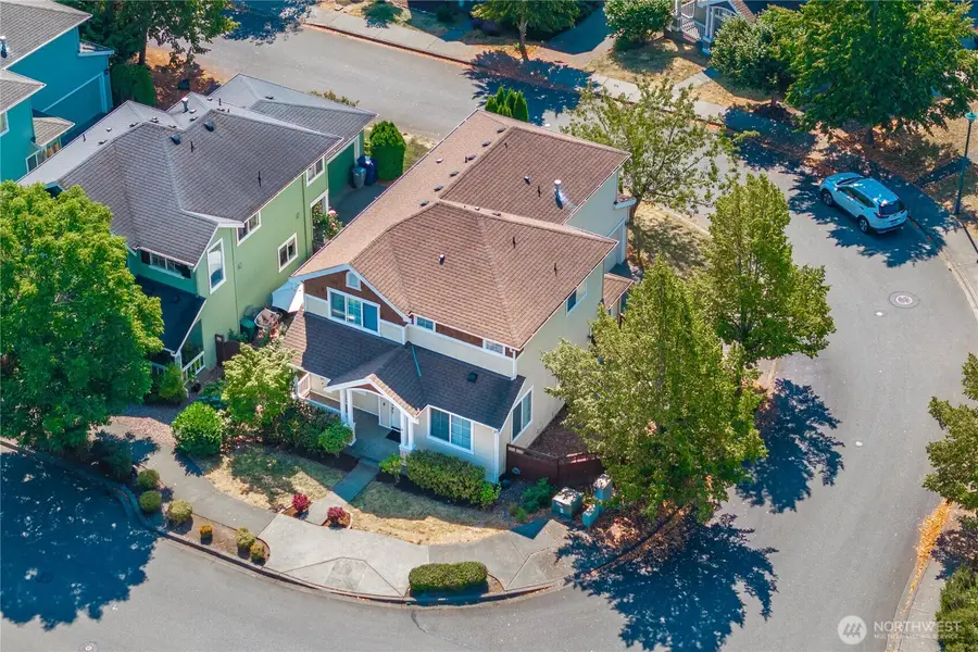16901 Woodside Drive Se, Renton, WA 98058 - #3
