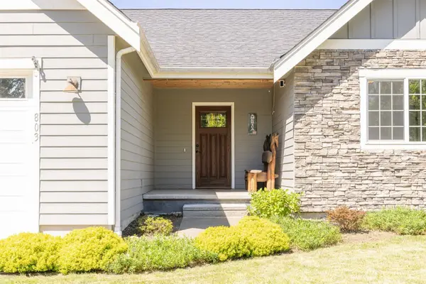803 Mapleridge Drive, Everson, WA 98247