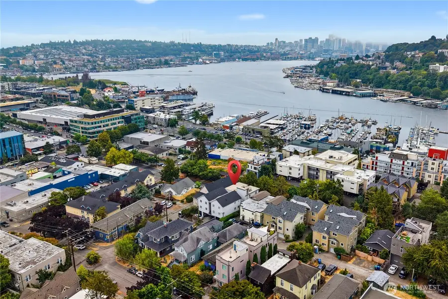 952 N 35th Street #102, Seattle, WA 98103 - #2