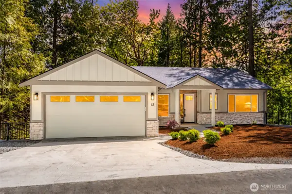 13 Deer Run Lane, Bellingham, WA 98229